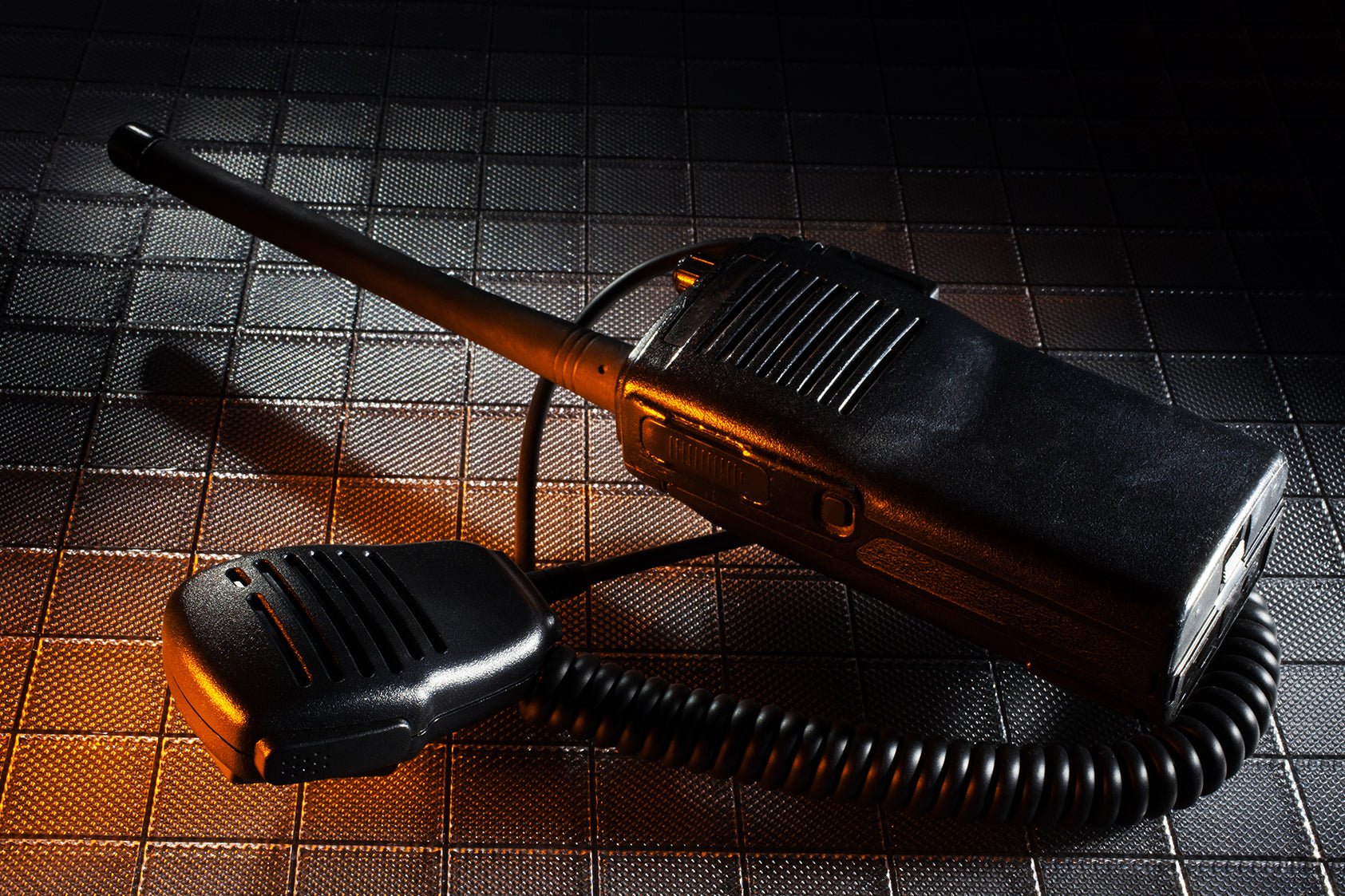 Adjusting Long and Short Antennas - CB Radio Supply